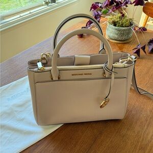 Michael Kors purse - light pink